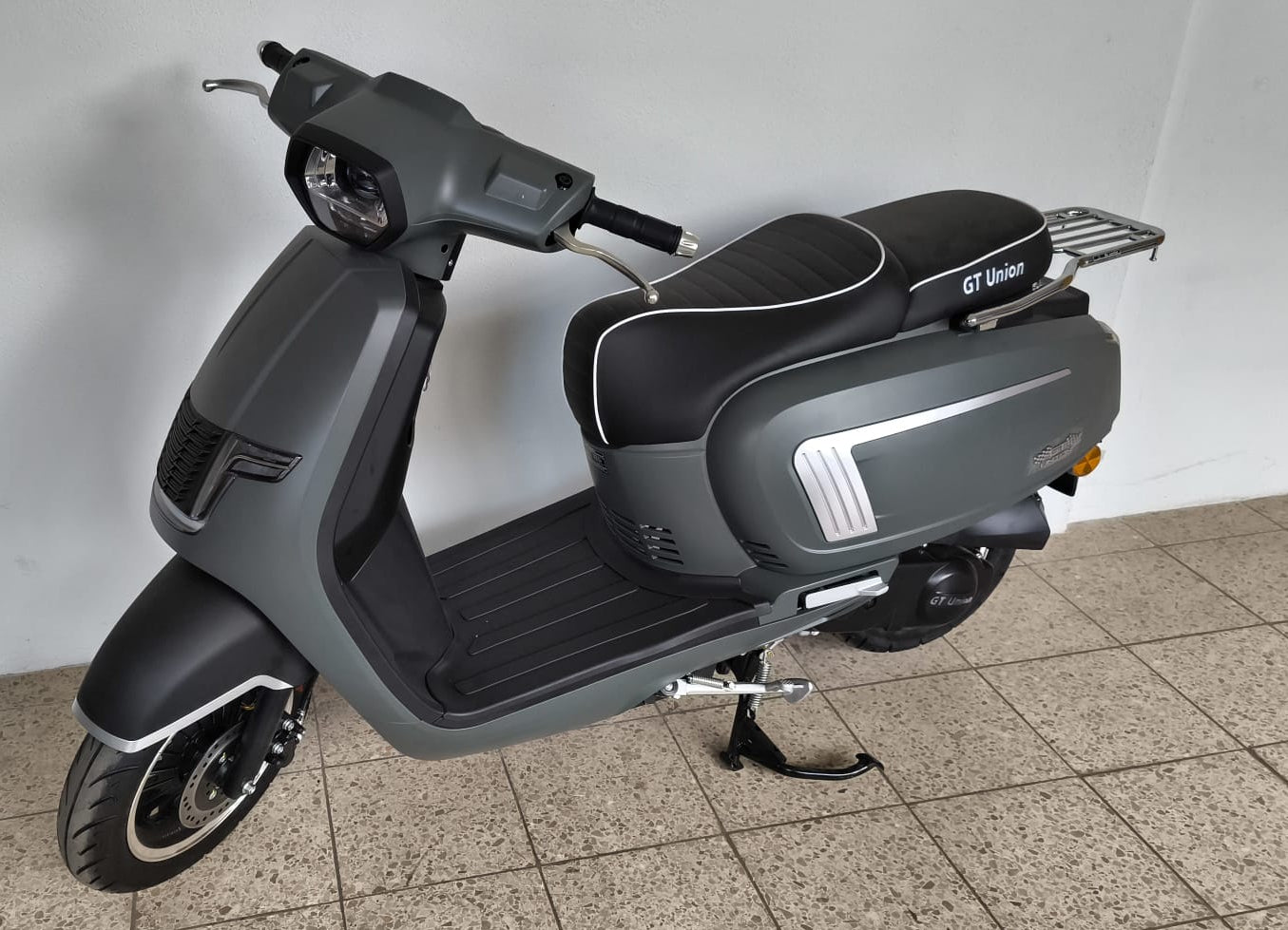 Venis - 50ccm Euro 5 - dunkelgrün - B-Ware