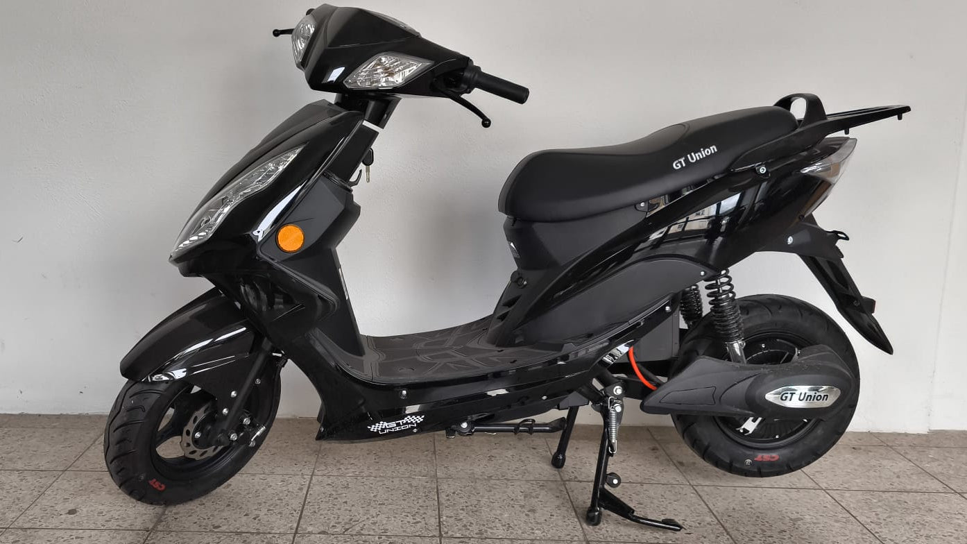 e-GT3 schwarz - Gebrauchtfahrzeug - B-Ware