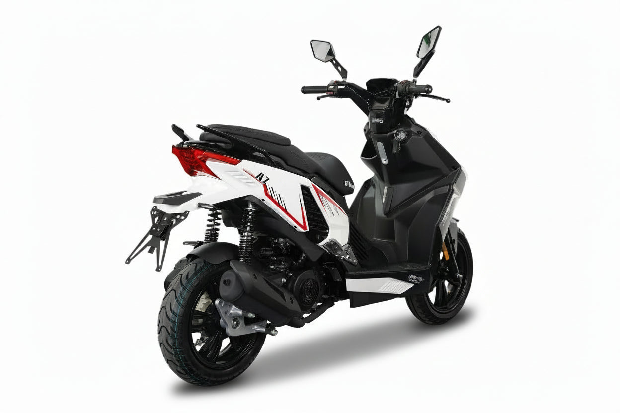 Unsere Neuheit nur bei GT Union Matador A7 - 50 ccm Euro 5 Racing-white
