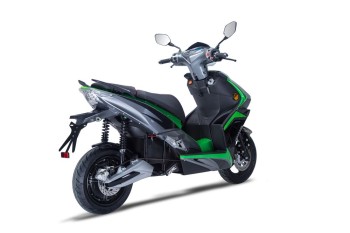 eSTRIKER 3000 W - grün 25kmh MOFA